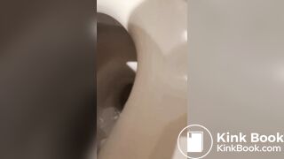 Cute girl poop scene046