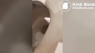 Cute girl poop scene046