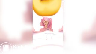 Cute girl poop scene033