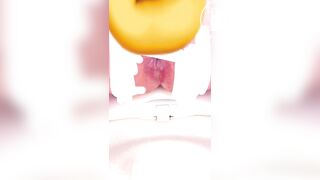 Cute girl poop scene033