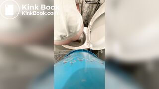 Fat ass Pawg bbw drops a big log