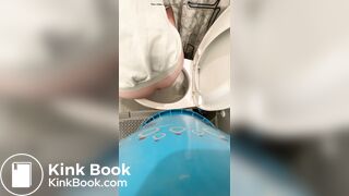 Fat ass Pawg bbw drops a big log