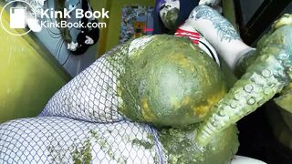 Sexy tentacle poop