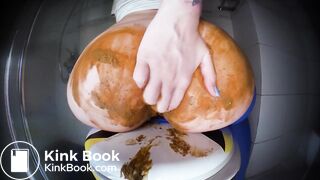 Sexy poop smear - video 2