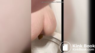 Sexy girl pooping POV