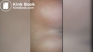 Sujando o pau de bosta