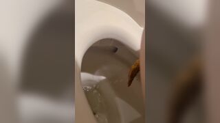 Cute girl poop scene048