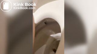 Cute girl poop scene048