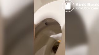 Cute girl poop scene048
