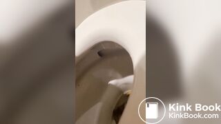 Cute girl poop scene048