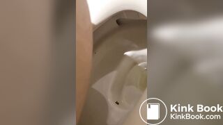 Cute girl poop scene048