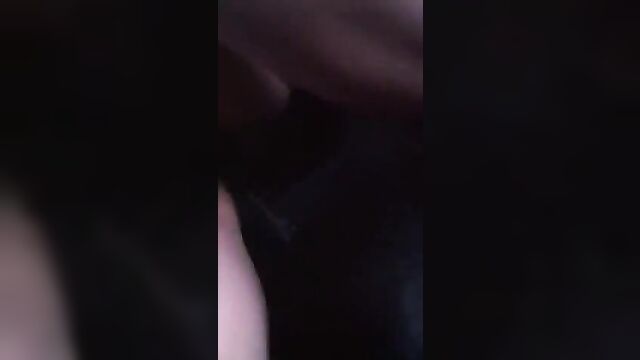 Girl pisses in car