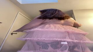 Teen big ass shitting