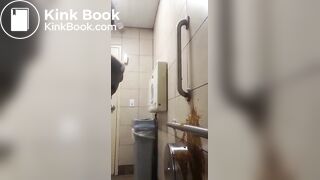 Girl shits all over a public toilet