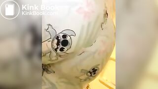 Big Black Booty Farting & Shitting