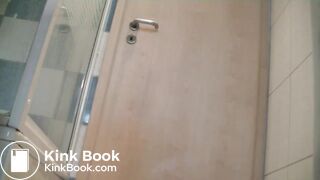 Hot girl shitting - video 81