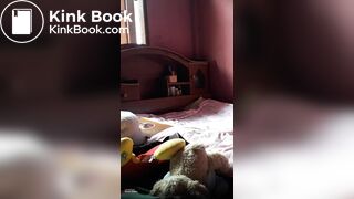 ton krao me film avec son tel dans sa chambre