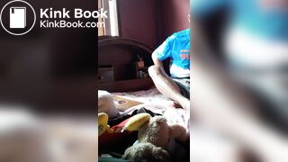 ton krao me film avec son tel dans sa chambre