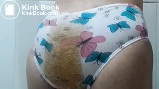 Sexy girl Evenelyi diarrhea in panty