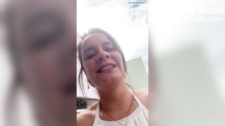 Full video of Brazilian woman with diarrhea on the str