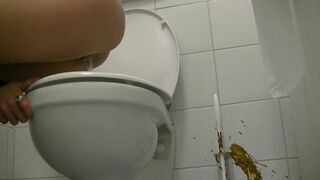 SPY amazing girl misses and spreads hot diarrhea