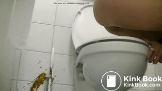 SPY amazing girl misses and spreads hot diarrhea