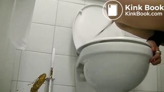 SPY amazing girl misses and spreads hot diarrhea