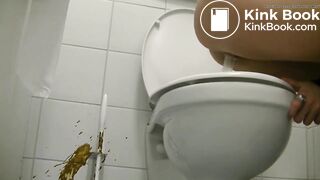 SPY amazing girl misses and spreads hot diarrhea