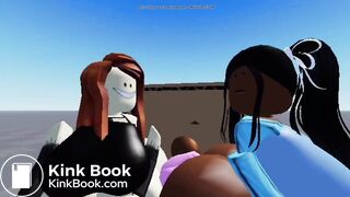 2 roblox girls unloads logs on a box