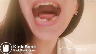 Japanese girl scat eating - video 3