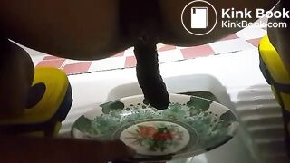 Sexy Girl Pooping on plate