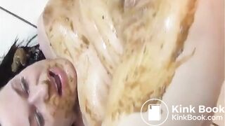 Woman shits on her own face