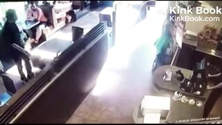woman throws her poop at restaurant