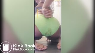 Girl shakes her ass and shits panties