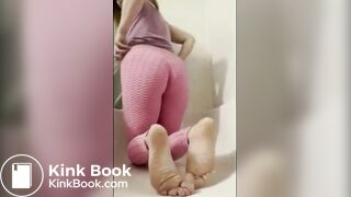 blonde pawg shit smearing