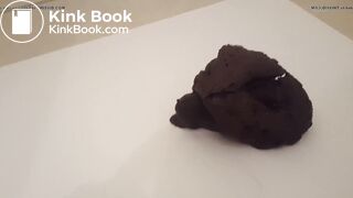 Hot girl shitting - video 86