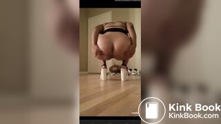 Lightskin ebony pooping