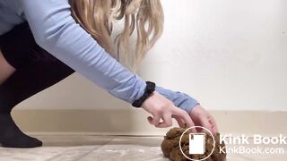 Blonde with nice ass takes a big dump on knees.