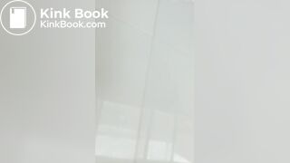 MUJER HACE CACA EN COPPEL 2