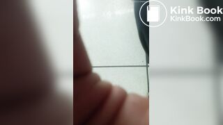 MUJER HACE CACA EN COPPEL 2