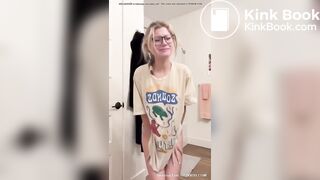 she shits in her pantyhose