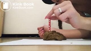One of my favorite scat girl making shit cake