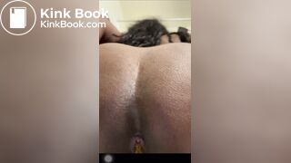 Skunk booty ebony shit again