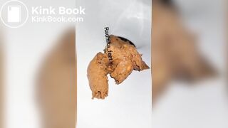 Indian women shitting - video 4