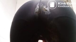 Ebony black leggings poop