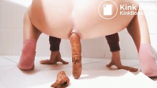 Pooping on the floor - video 35