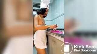 Latina shit chef