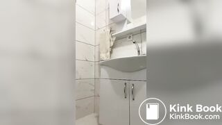 Girl Pooping - video 27