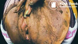 Betty smearing and squirting
