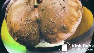 Betty smearing and squirting